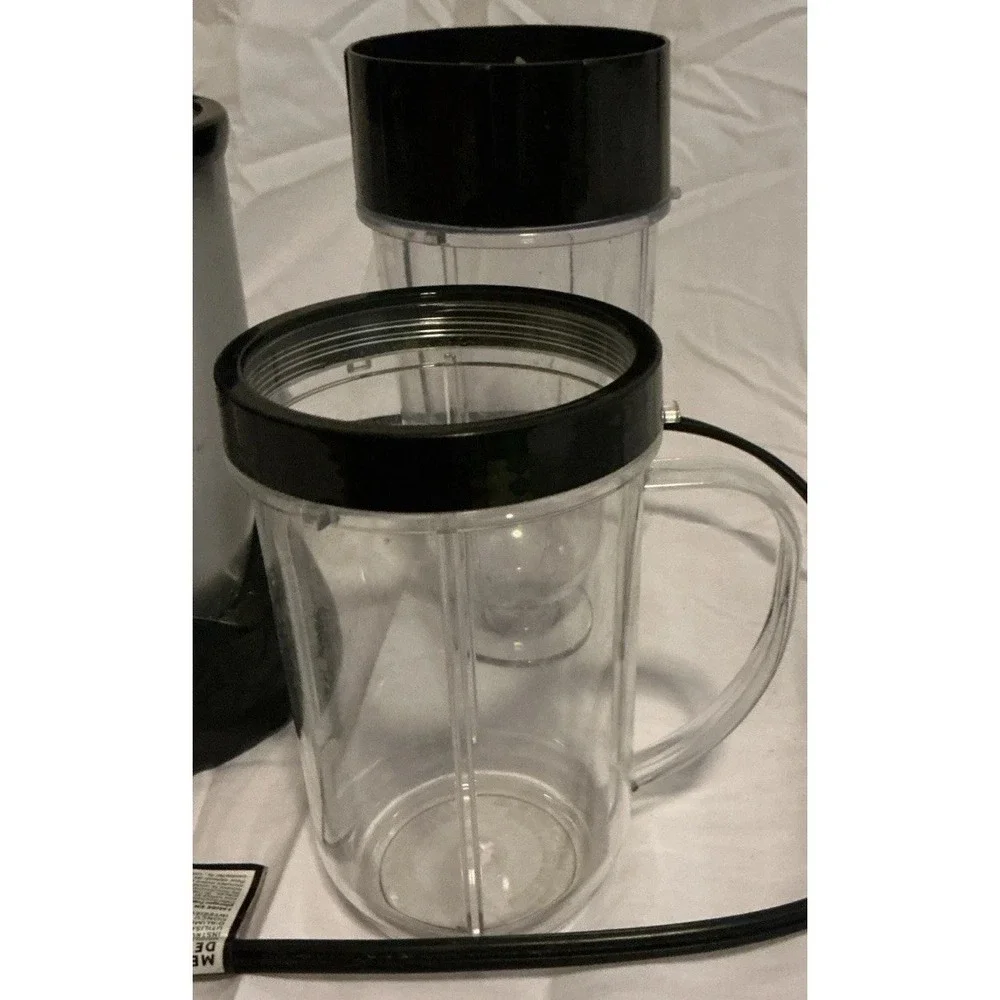 The Magic Bullet 9 Piece‎ Set Personal Blender & Mixer MBR-1101 Silver